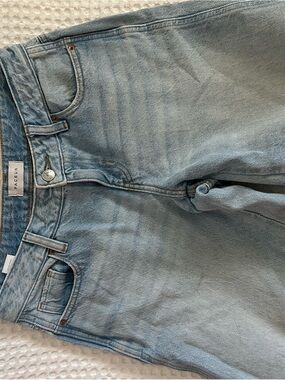 Pacsun Casey low rise baggy jeans (light wash)